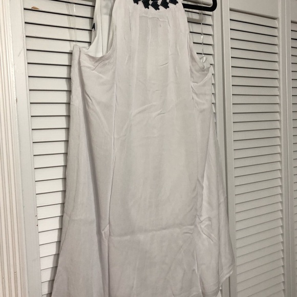 🎉 white dress 🎉 - Picture 5 of 5